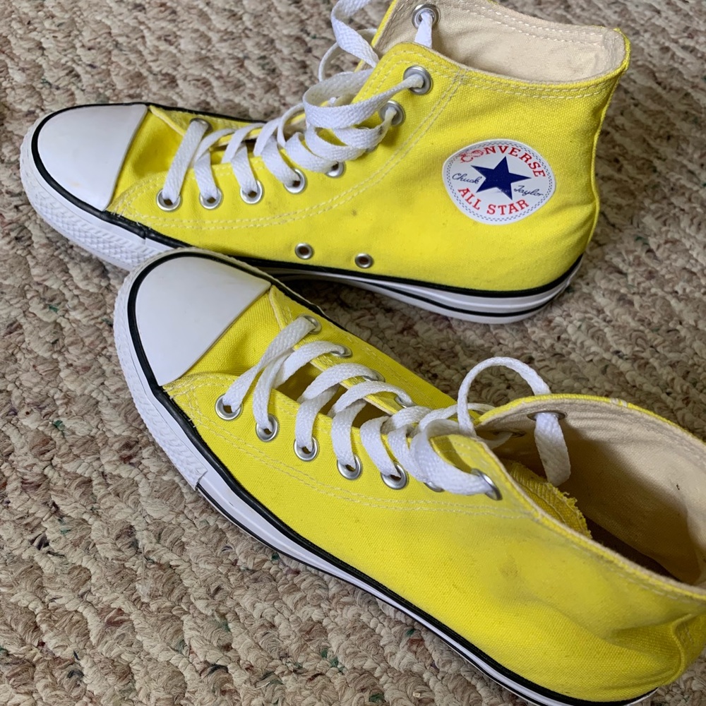 Yellow high top converse